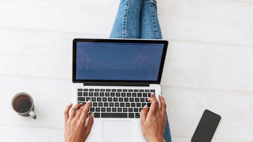 Votre laboratoire EspaceBio arrête les envois postaux : retrouvez vos résultats en ligne !